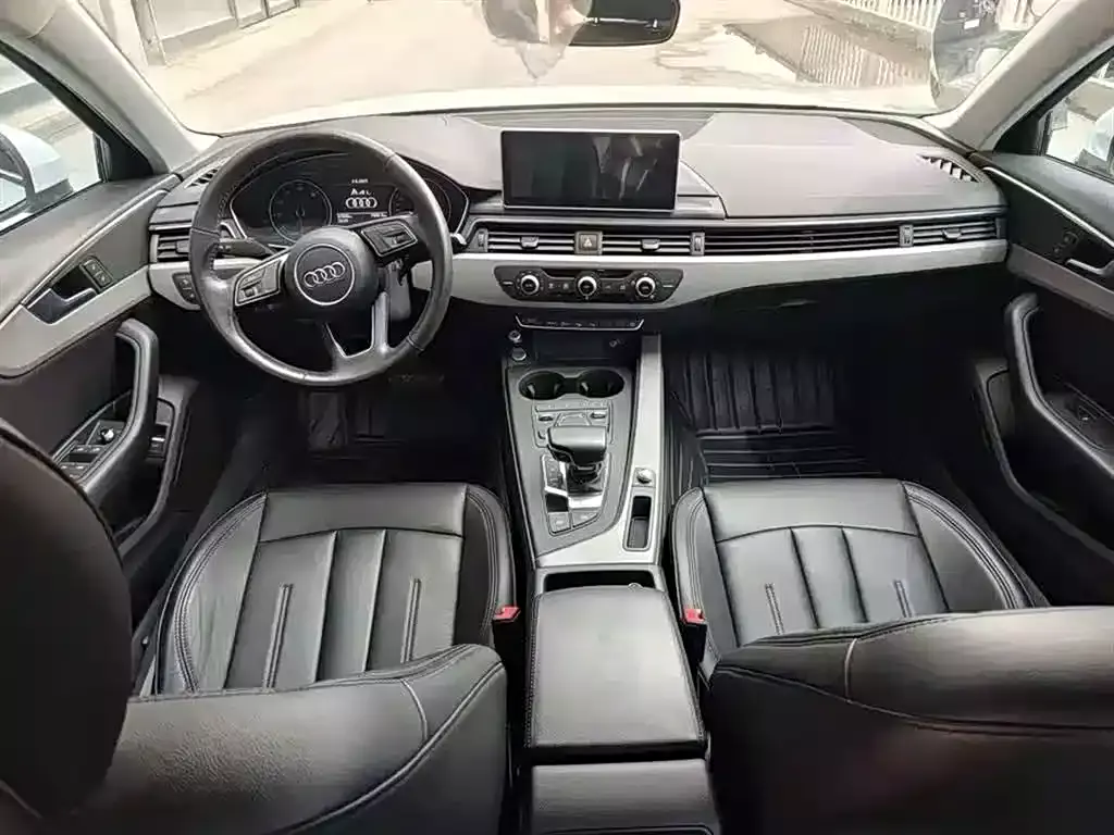 Audi A4L 2017 40 TFSI Progressive фото 5
