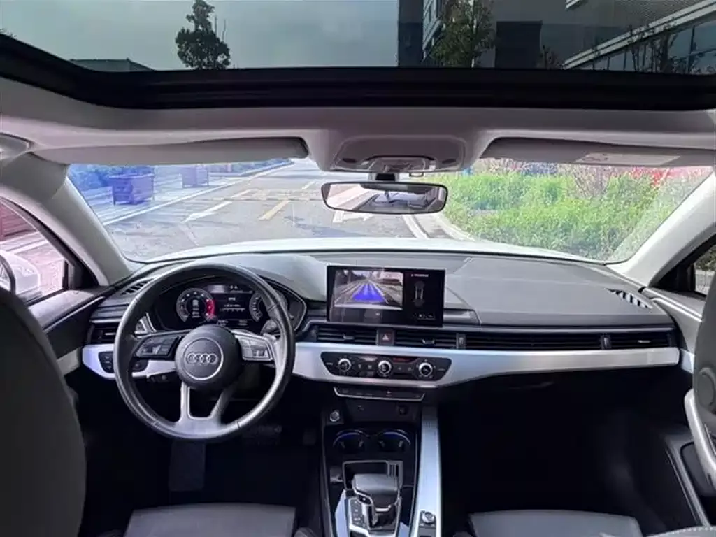 Audi A4L 2020 40 TFSI Fashion Dynamic Edition фото 5