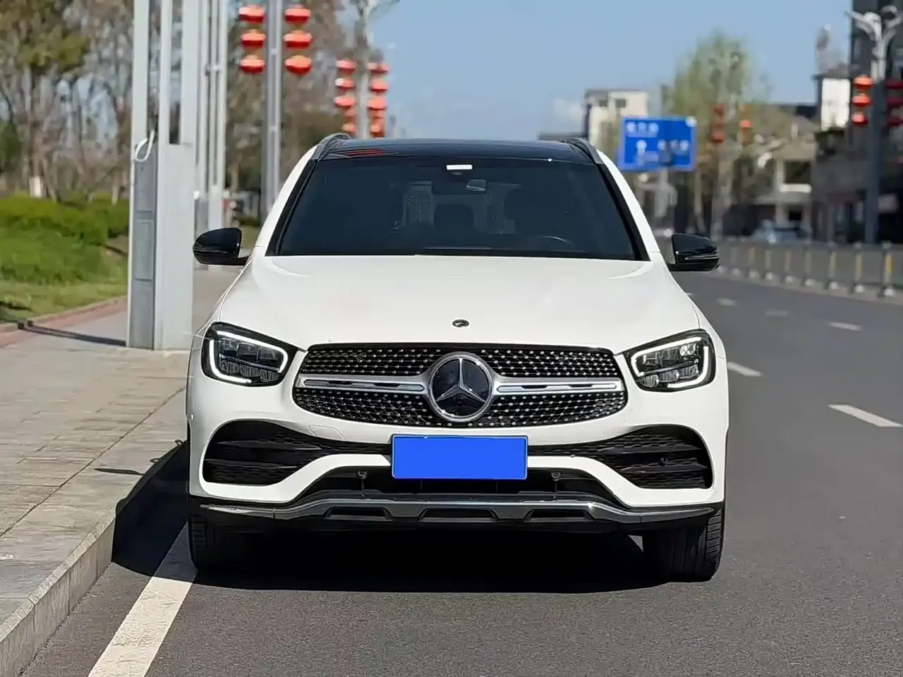 Mercedes-Benz GLC 2021 GLC 260 L 4MATIC Sporty фото 2
