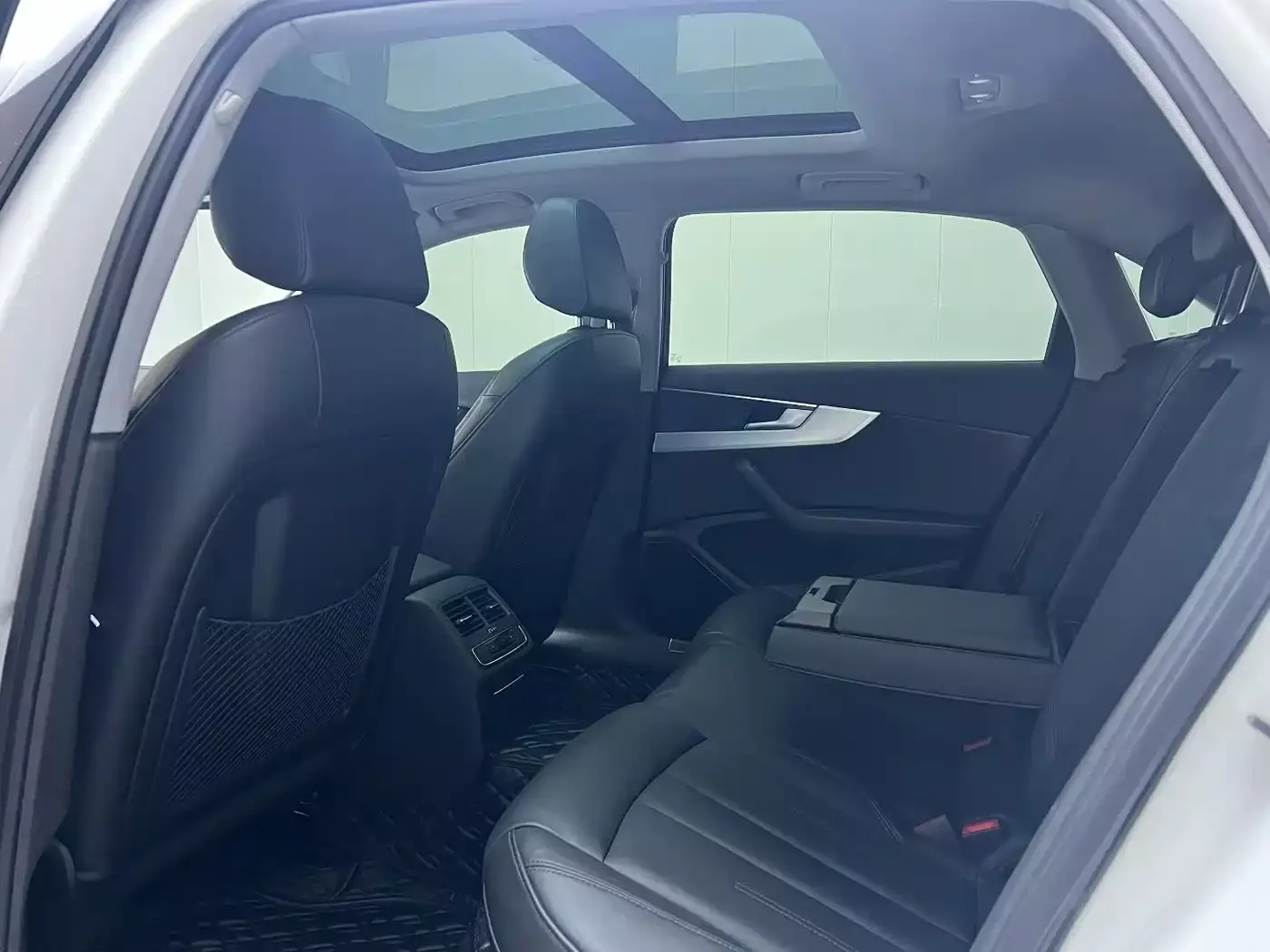 Audi A4L 2019 40 TFSI Fashion (China V) фото 8