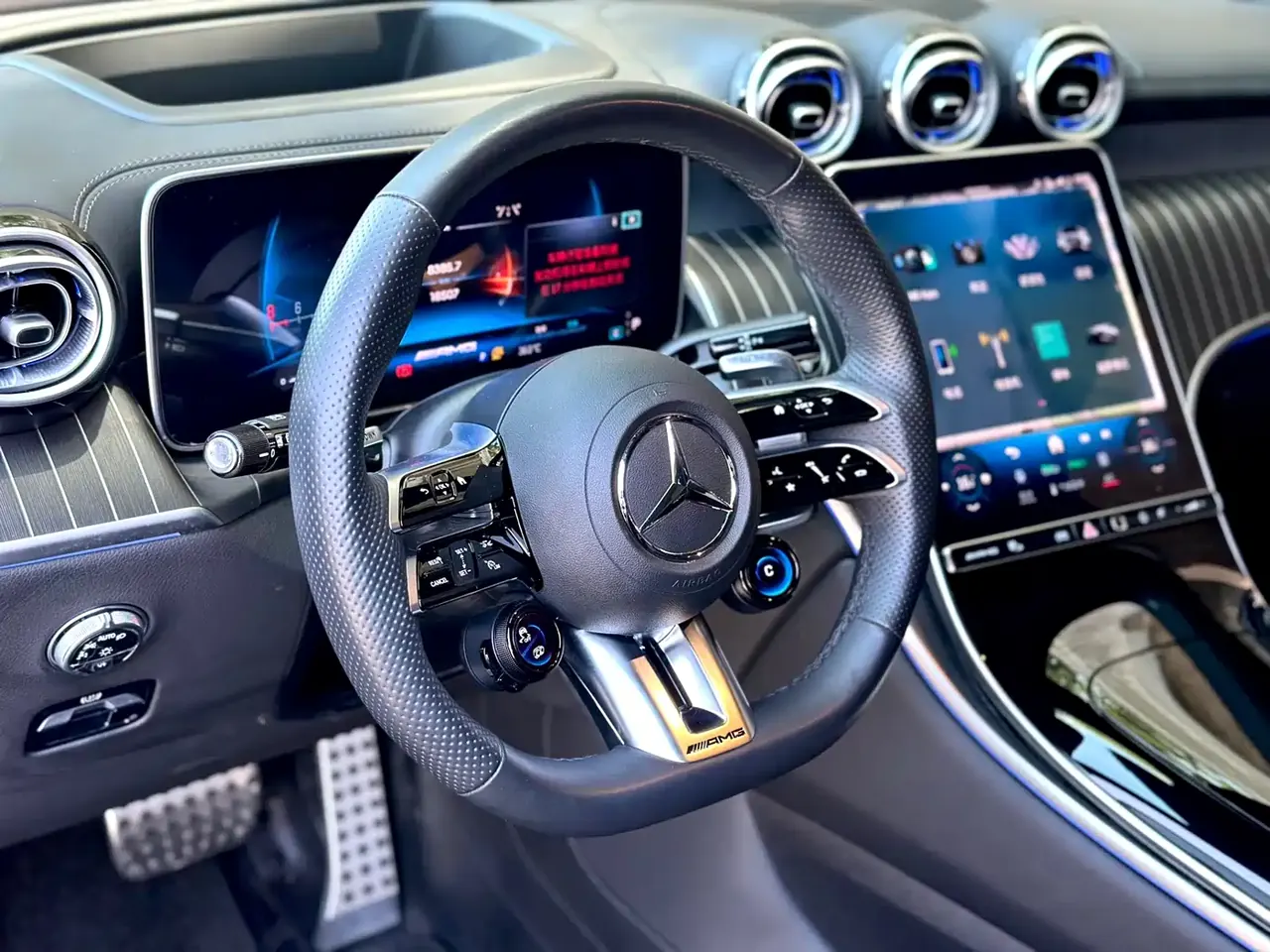 Mercedes-Benz GLC AMG 2024 AMG GLC 43 4MATIC фото 4