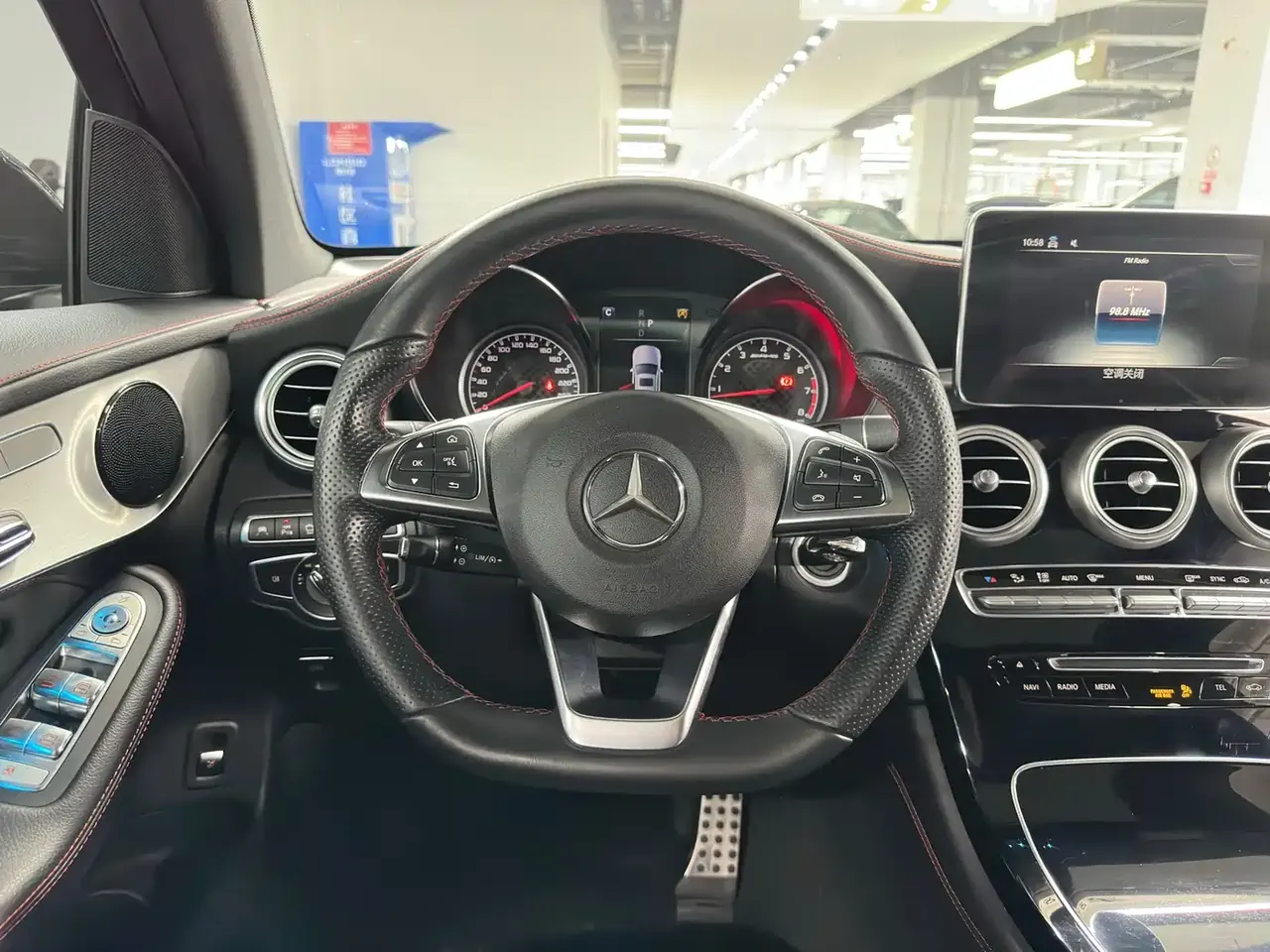 Mercedes-Benz GLC Coupe AMG 2017 AMG GLC 43 4MATIC Coupe SUV фото 10