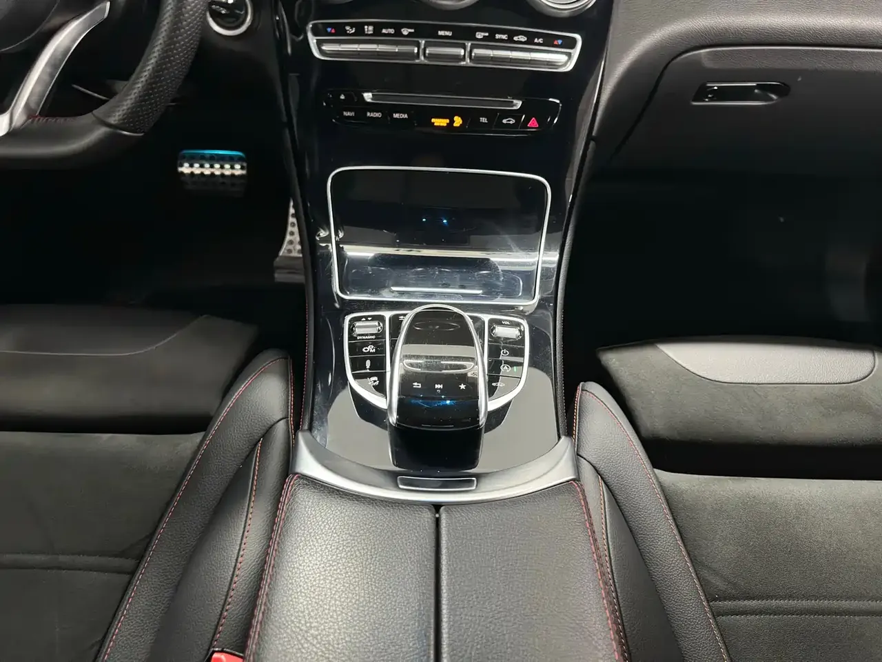 Mercedes-Benz GLC Coupe AMG 2017 AMG GLC 43 4MATIC Coupe SUV фото 12