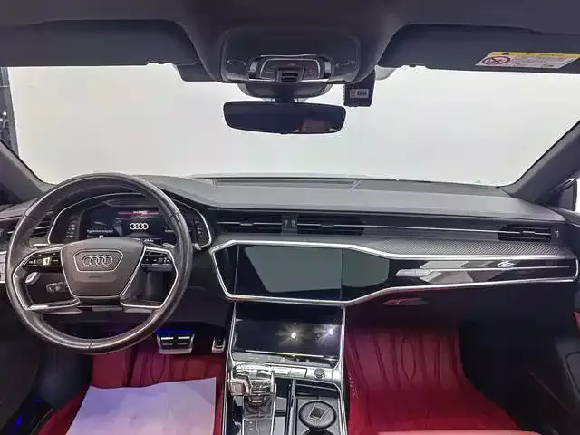 Audi A7L 2024 45 TFSI quattro S-line Black Warrior Edition фото 6