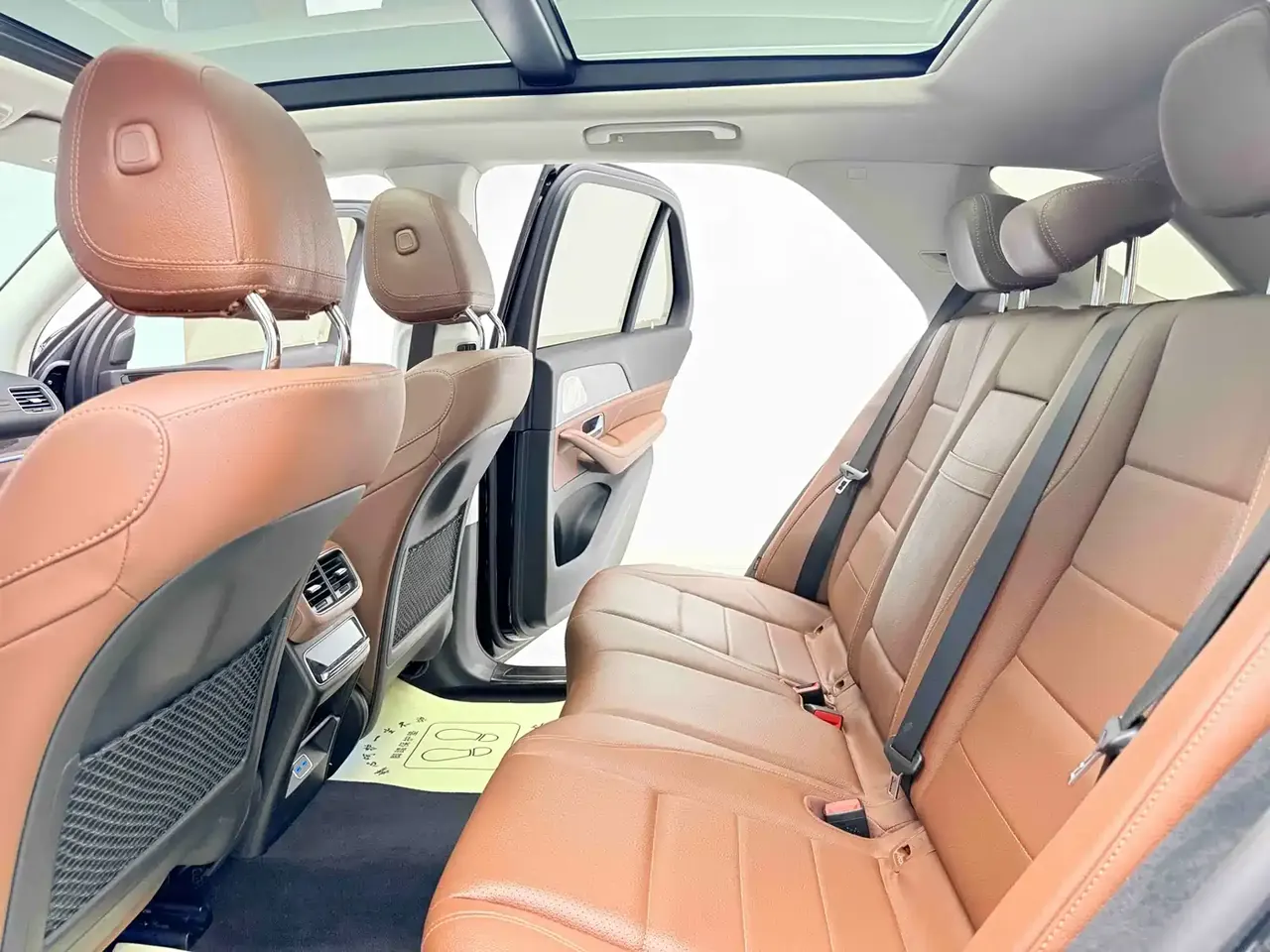 Mercedes-Benz GLE 2024 GLE 350 4MATIC Fashion фото 9