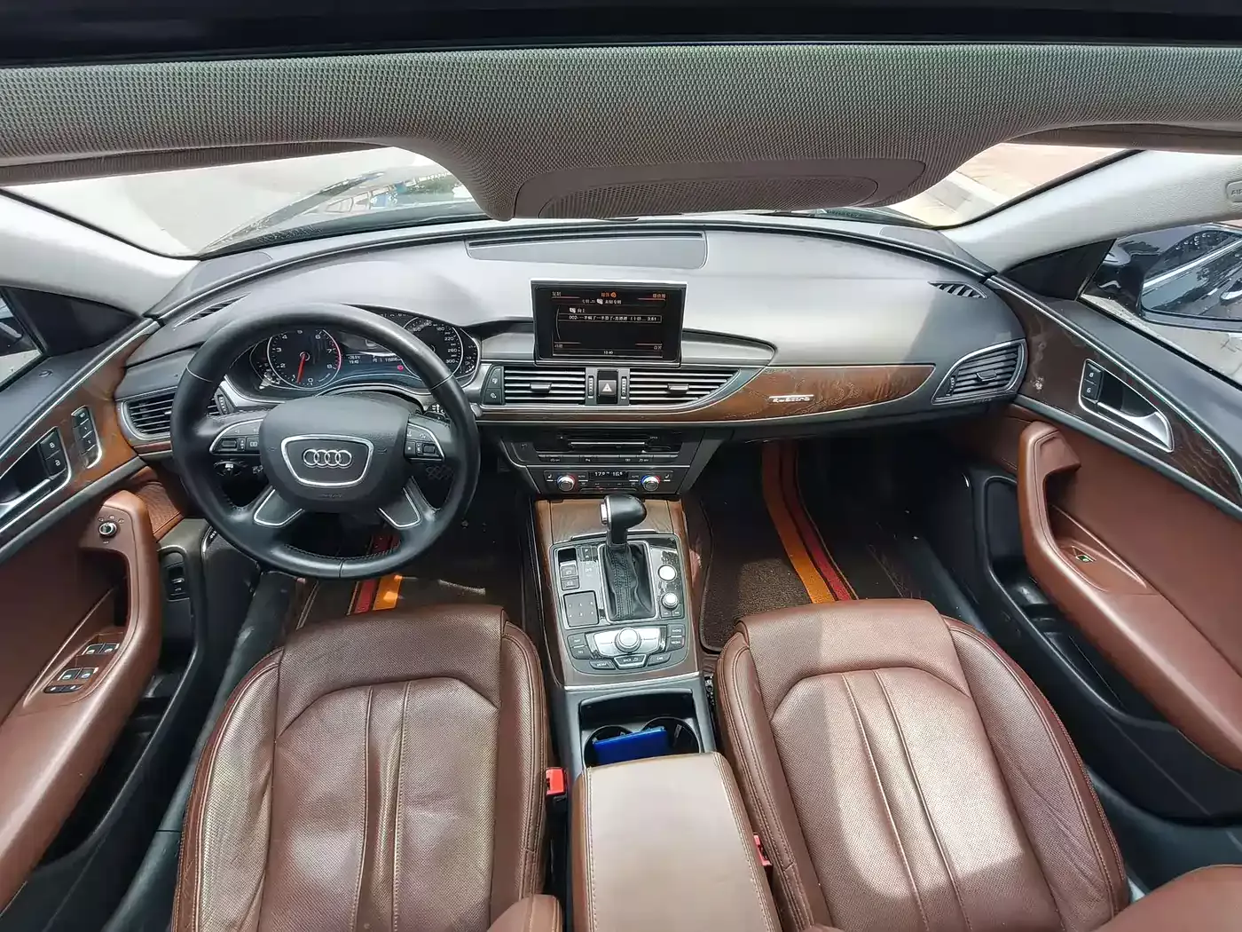 Audi A6L 2015 35 FSI quattro Comfort фото 4