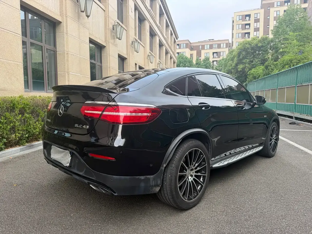 Mercedes-Benz GLC Coupe AMG 2017 AMG GLC 43 4MATIC Coupe SUV фото 13