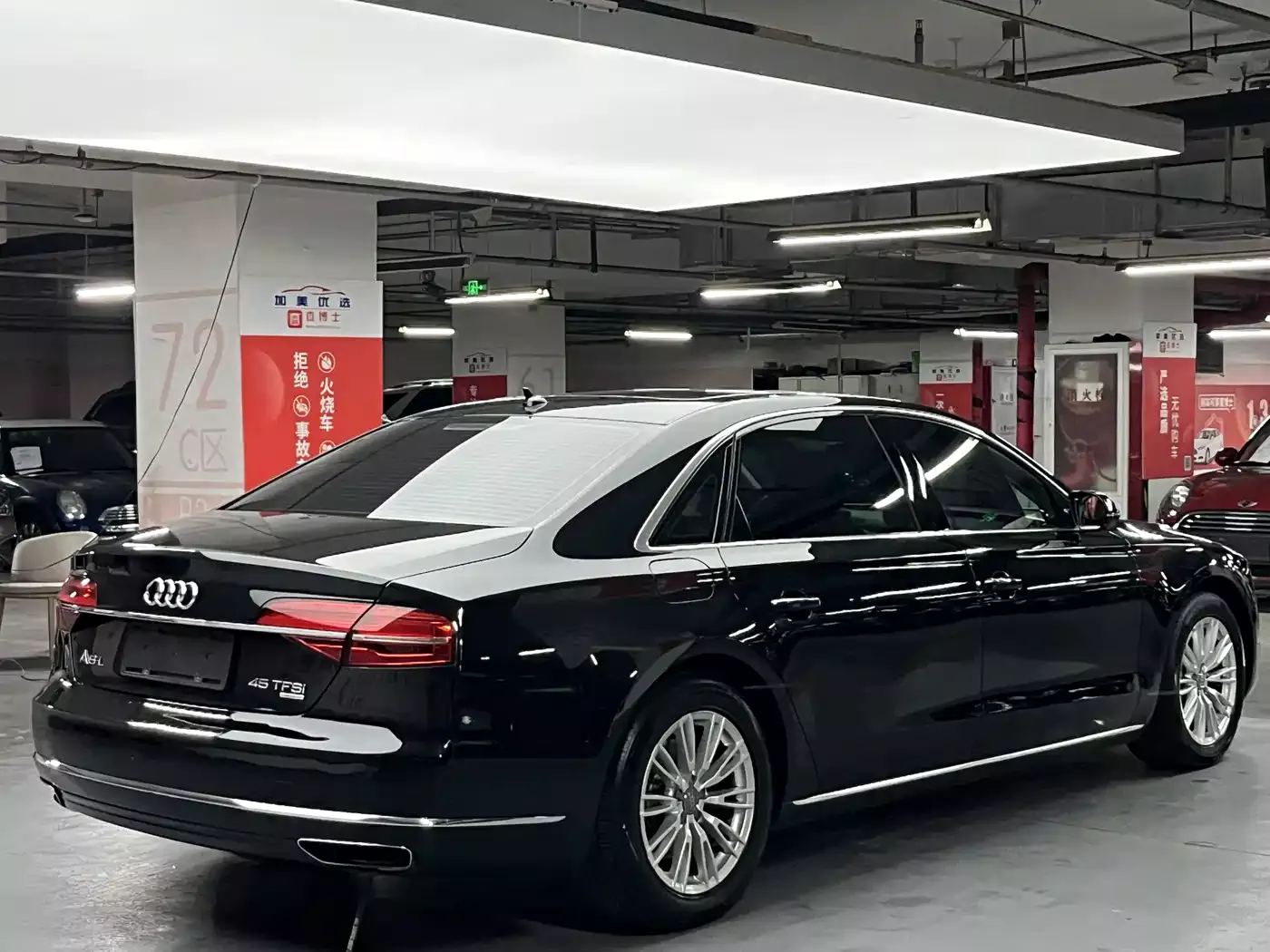 Audi A8 2014 A8L 45 TFSI quattro Comfort фото 3