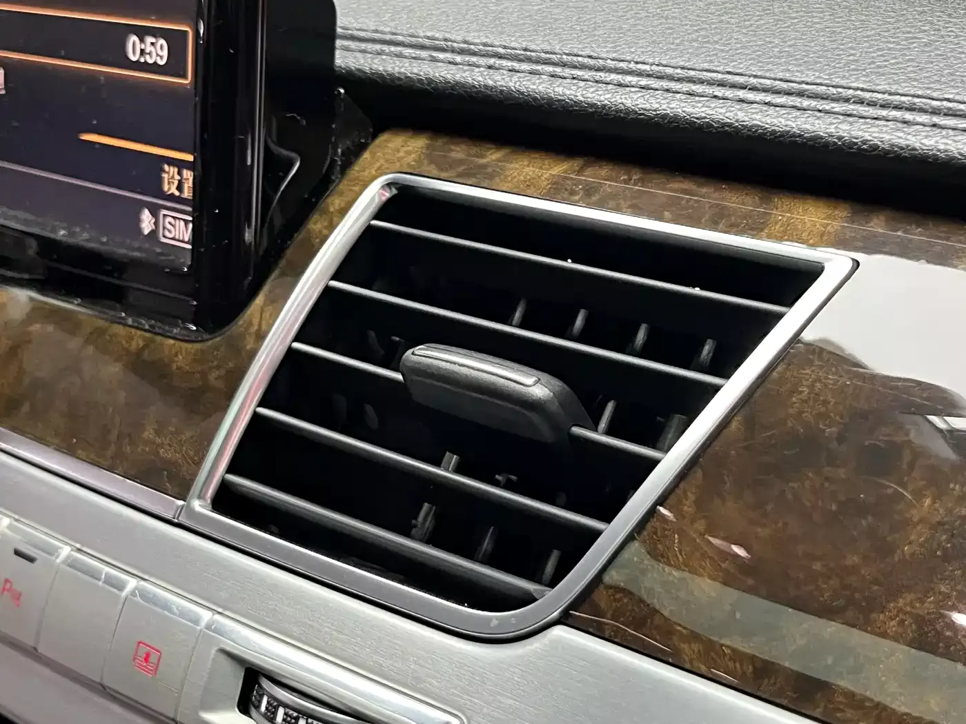 Audi A8 2014 A8L 45 TFSI quattro Comfort фото 14