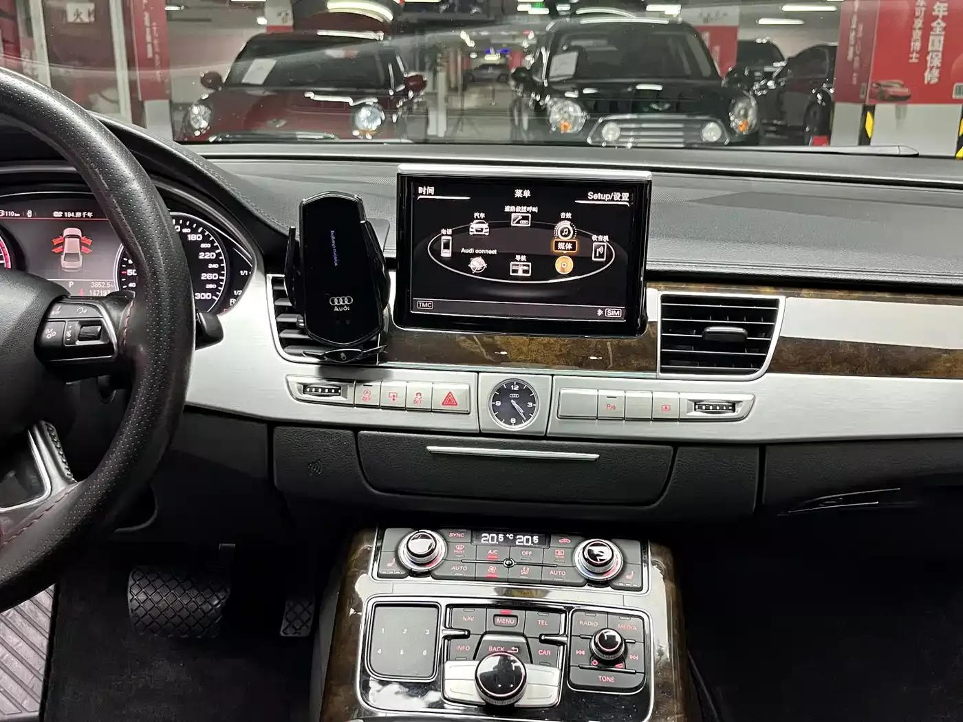 Audi A8 2014 A8L 45 TFSI quattro Comfort фото 21