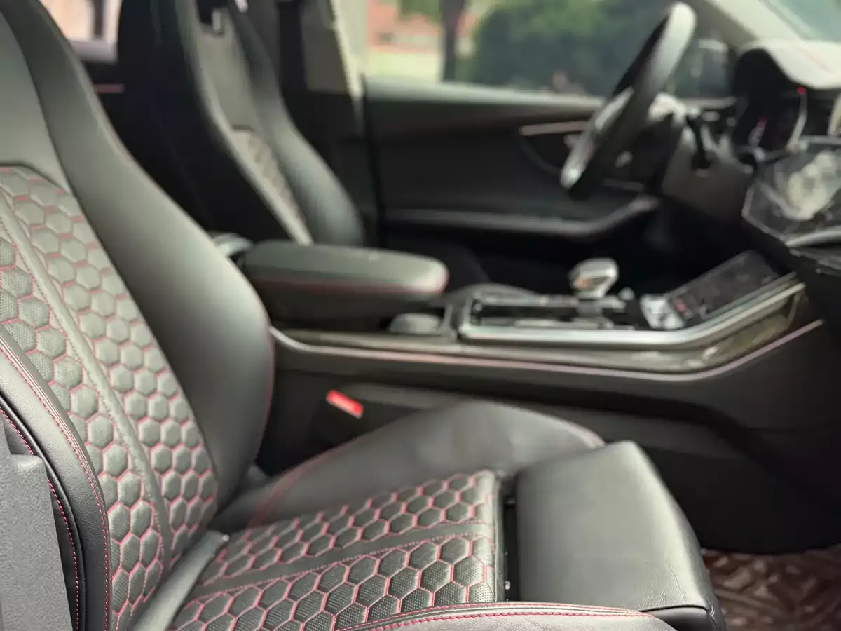 Audi Q8 2022 55 TFSI Premium Selection Dynamic фото 5