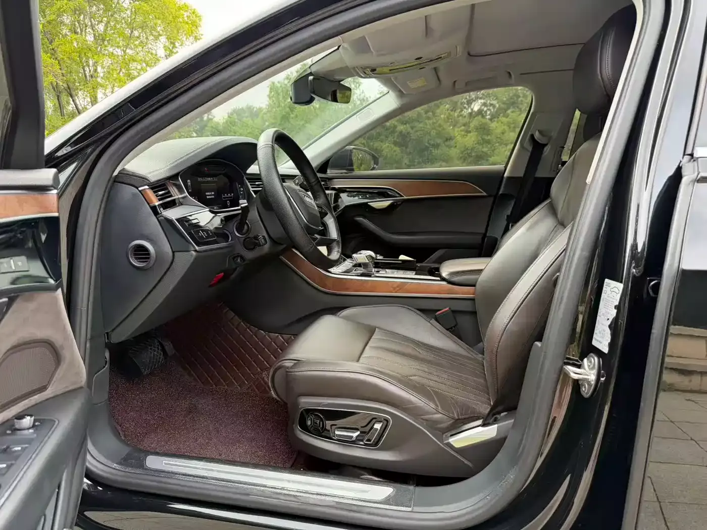 Audi A8 2018 A8L 55 TFSI quattro Launch Premium фото 4