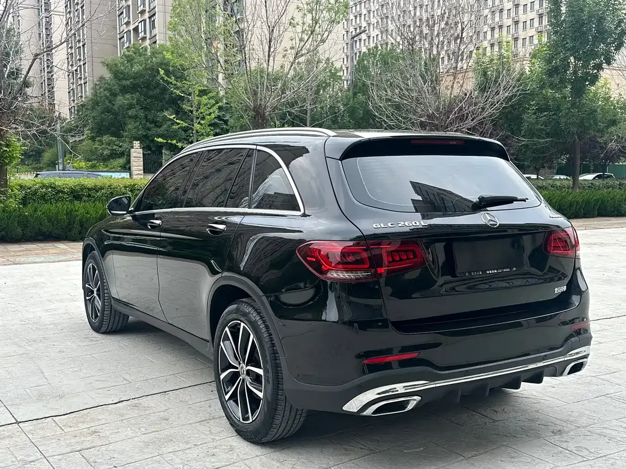 Mercedes-Benz GLC 2022 Facelift GLC 260 L 4MATIC Luxury Model фото 12