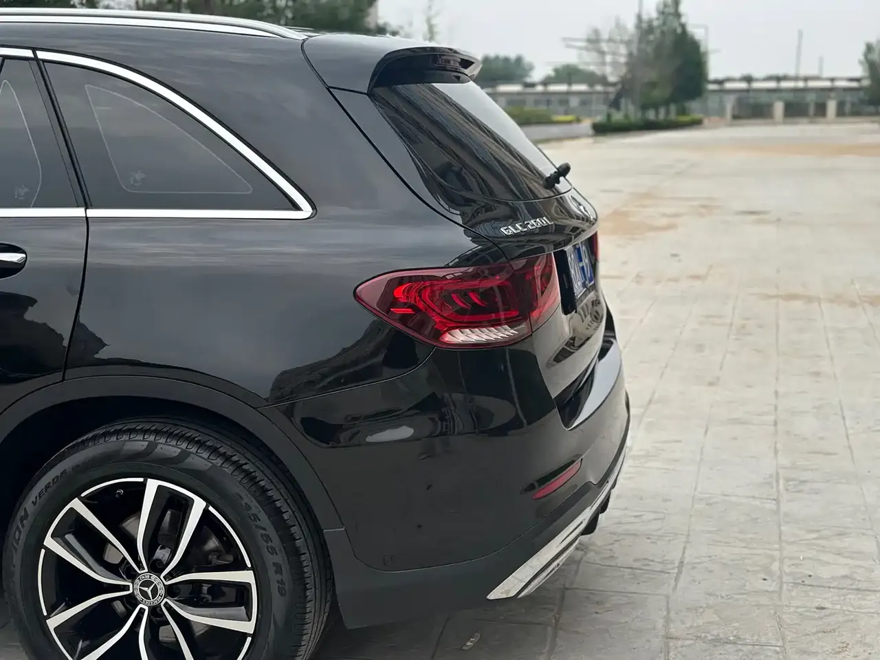 Mercedes-Benz GLC 2022 Facelift GLC 260 L 4MATIC Luxury Model фото 15