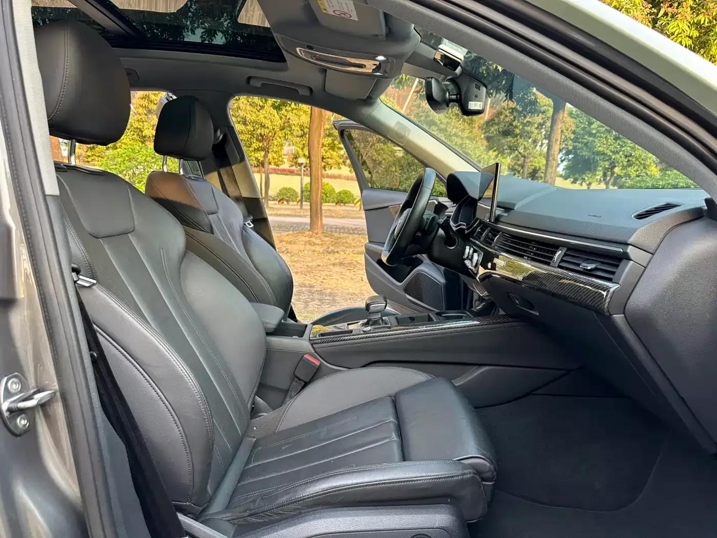 Audi A4 (Import) 2021 allroad quattro Explorer's Quest Edition фото 10