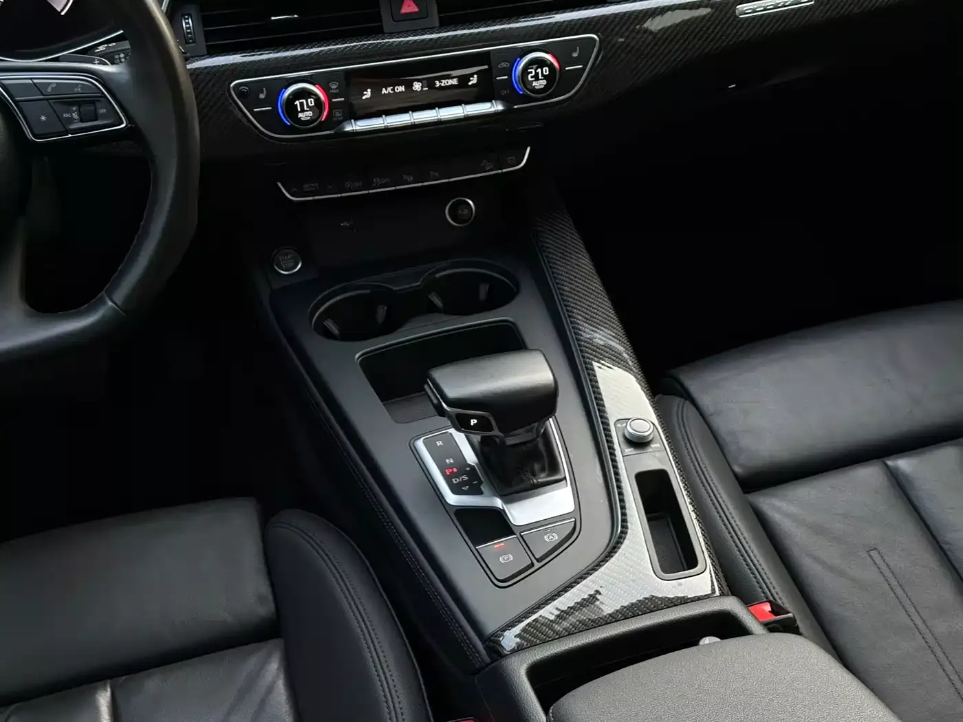 Audi A4 (Import) 2021 allroad quattro Explorer's Quest Edition фото 15
