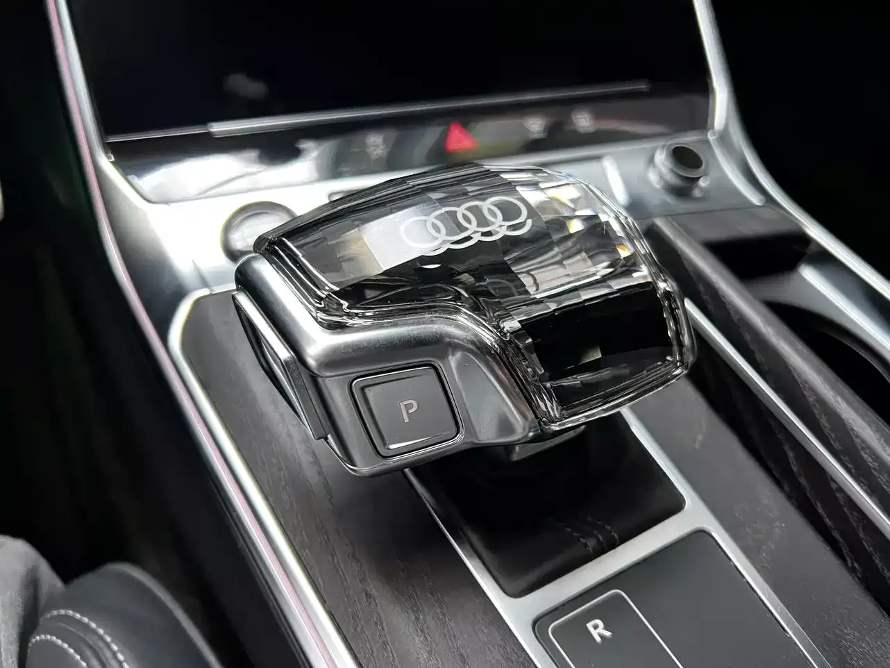 Audi A6L 2023 45 TFSI quattro Premium Dynamic фото 10