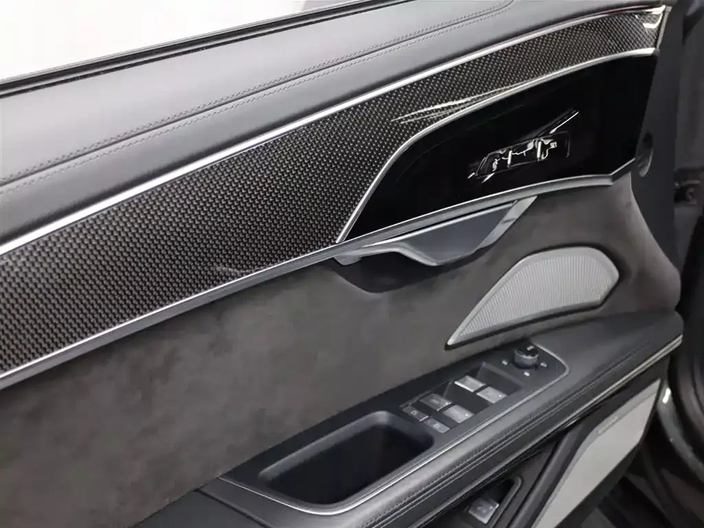 Audi S8 2021 S8L 4.0TFSI quattro фото 7