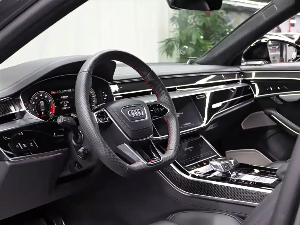 Audi S8 2021 S8L 4.0TFSI quattro фото 9