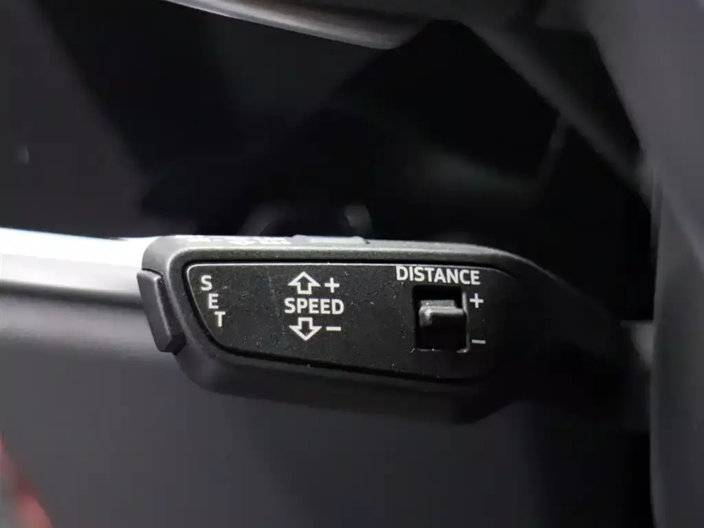 Audi S8 2021 S8L 4.0TFSI quattro фото 16