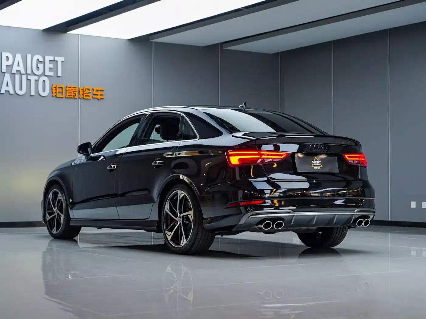 Audi S3 2019 Audi S3 2.0T Limousine фото 5