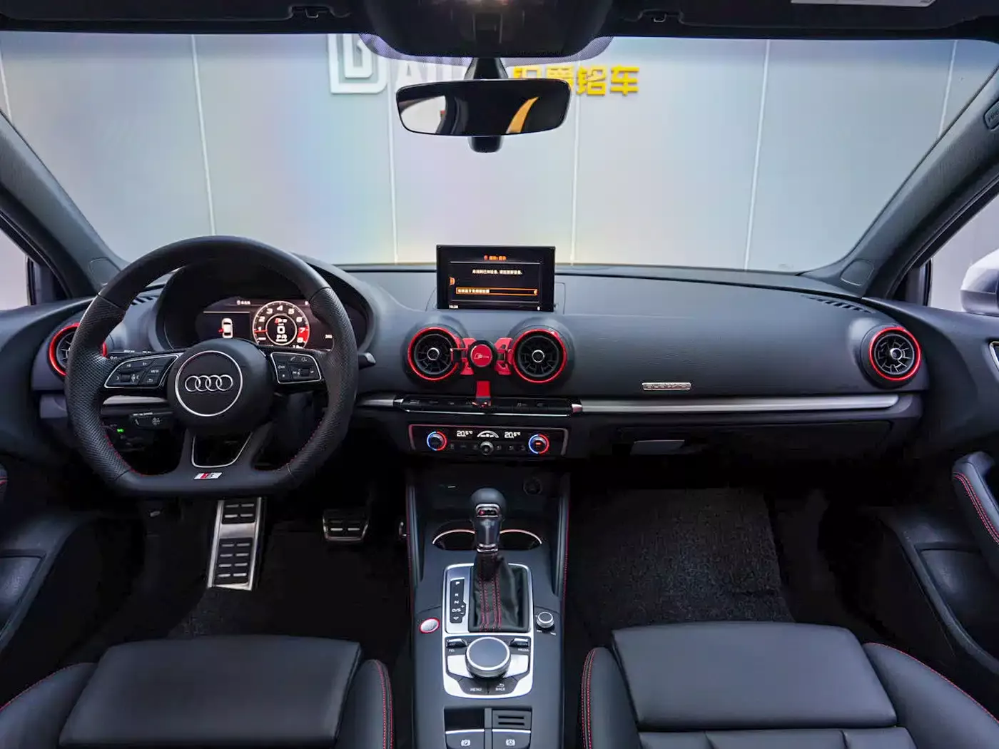 Audi S3 2019 Audi S3 2.0T Limousine фото 7