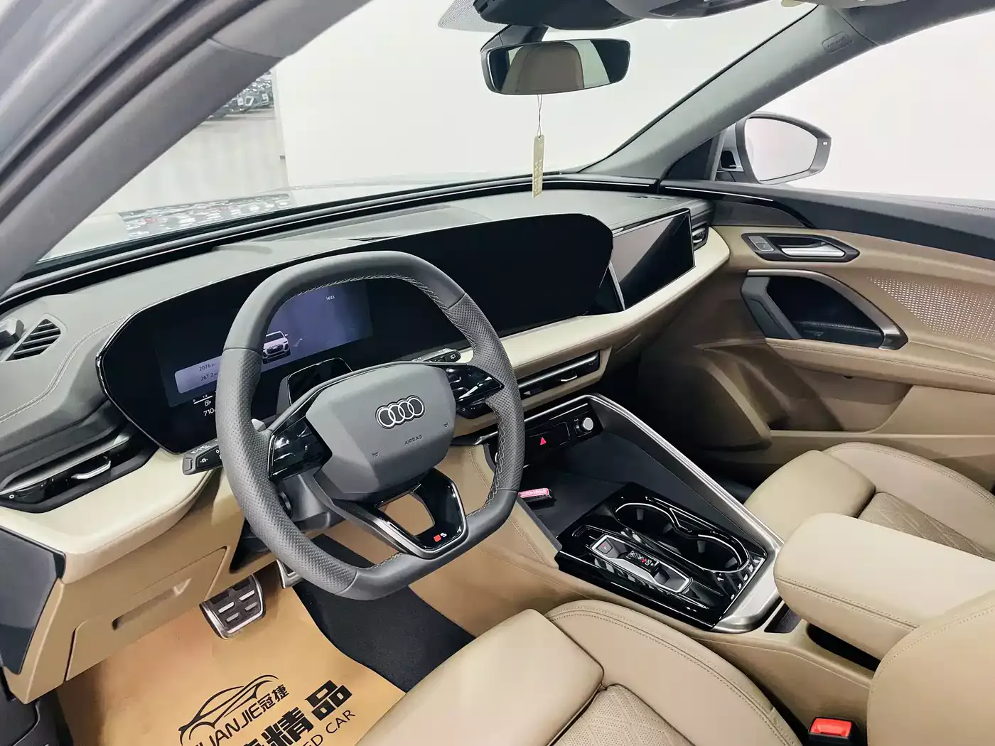 Audi Q5L 2026 Model Base Version фото 6