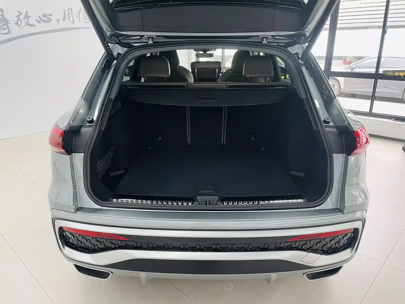 Audi Q5L 2026 Model Base Version фото 15
