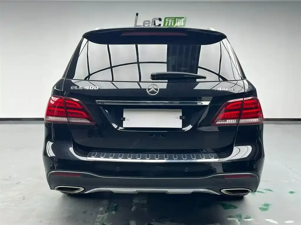 Mercedes-Benz GLE 2017 GLE 400 4MATIC фото 4