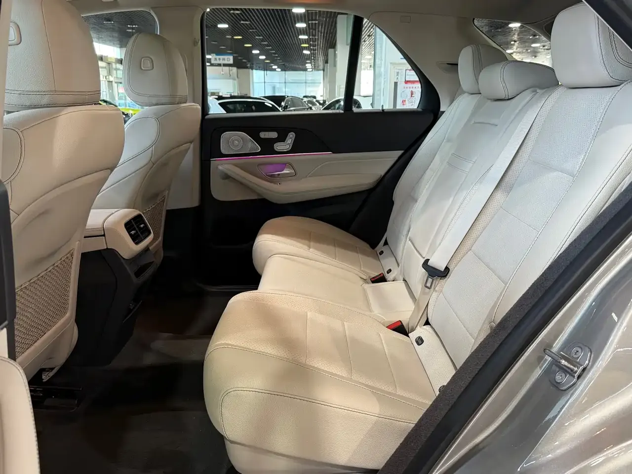 Mercedes-Benz GLE 2020 GLE 450 4MATIC Fashion фото 7