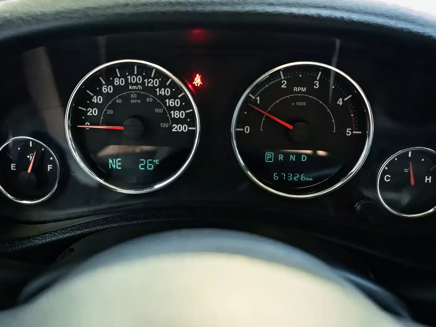 Jeep Wrangler 2015 2.8TD Sahara 4-Door фото 11