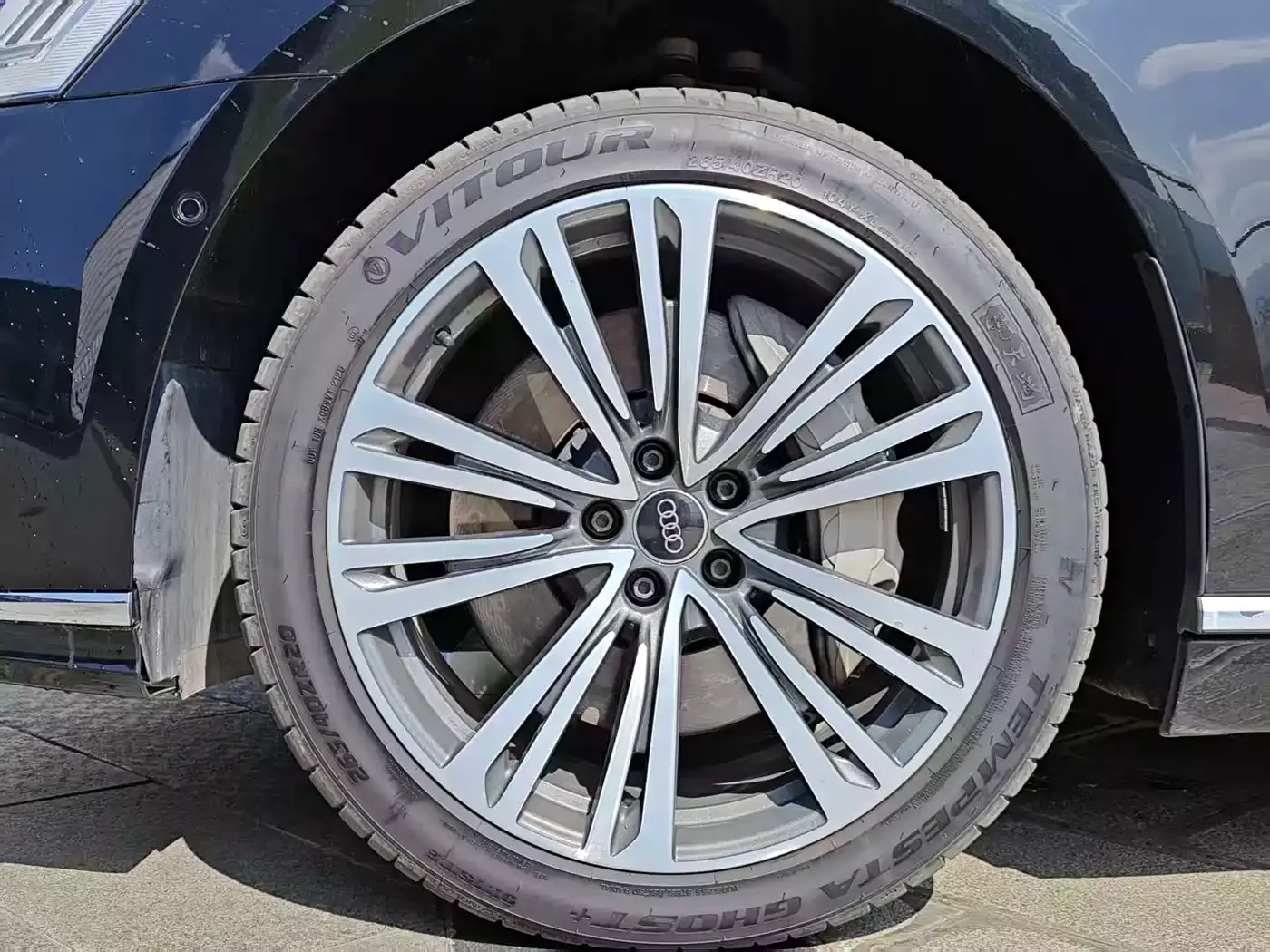 Audi A8 2022 A8L 55 TFSI quattro Premium Collector's Edition фото 7
