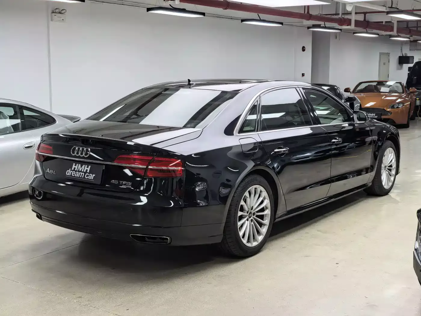 Audi A8 2017 A8L 45 TFSI quattro Excellence Pioneer Edition фото 4