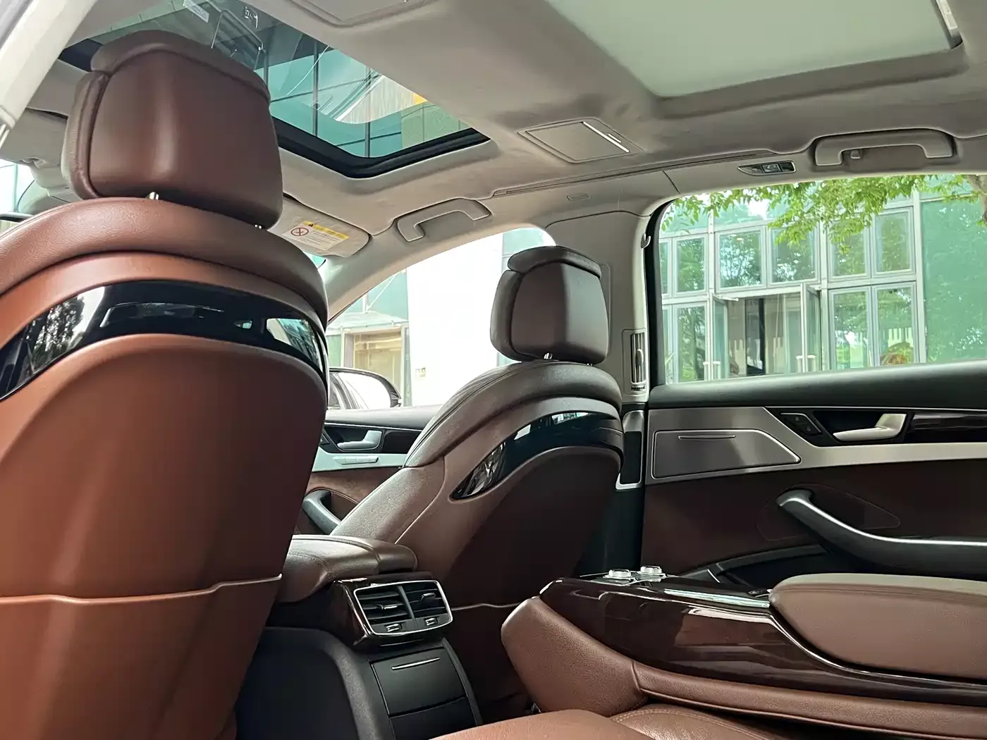 Audi A8 2016 A8L 45 TFSI quattro Comfort фото 5