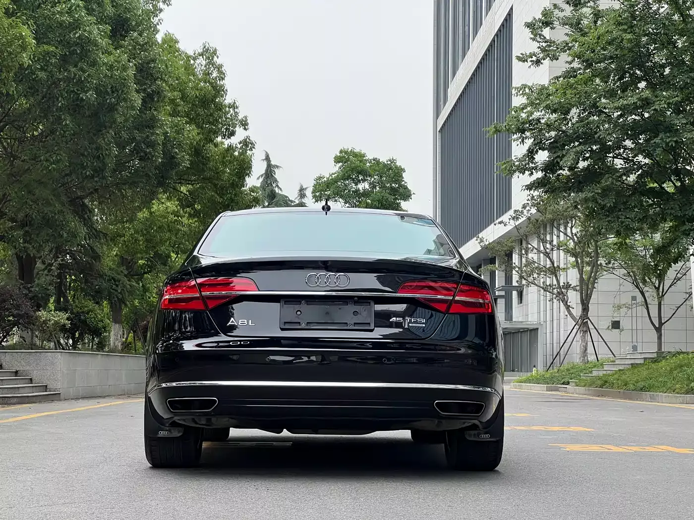 Audi A8 2016 A8L 45 TFSI quattro Comfort фото 10
