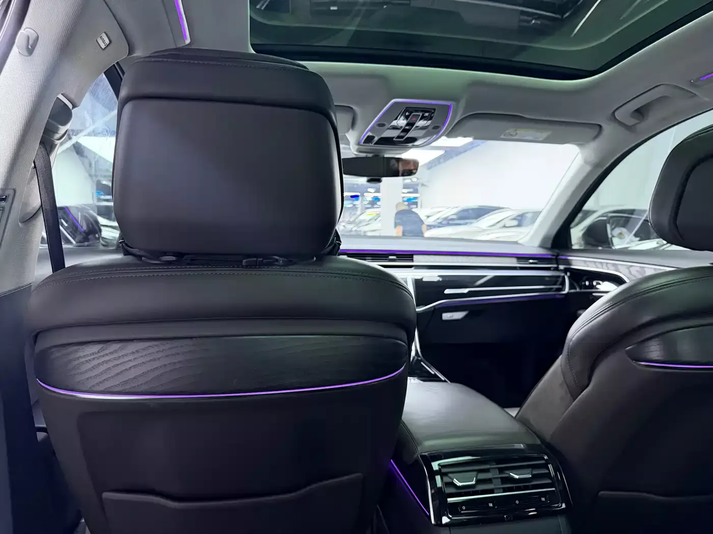 Audi A8 2019 Plus A8L 50 TFSI quattro Comfort фото 9