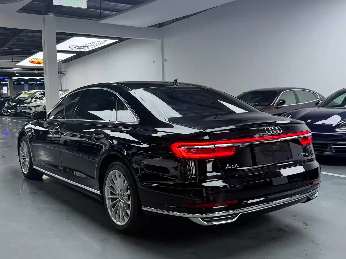 Audi A8 2019 Plus A8L 50 TFSI quattro Comfort фото 21