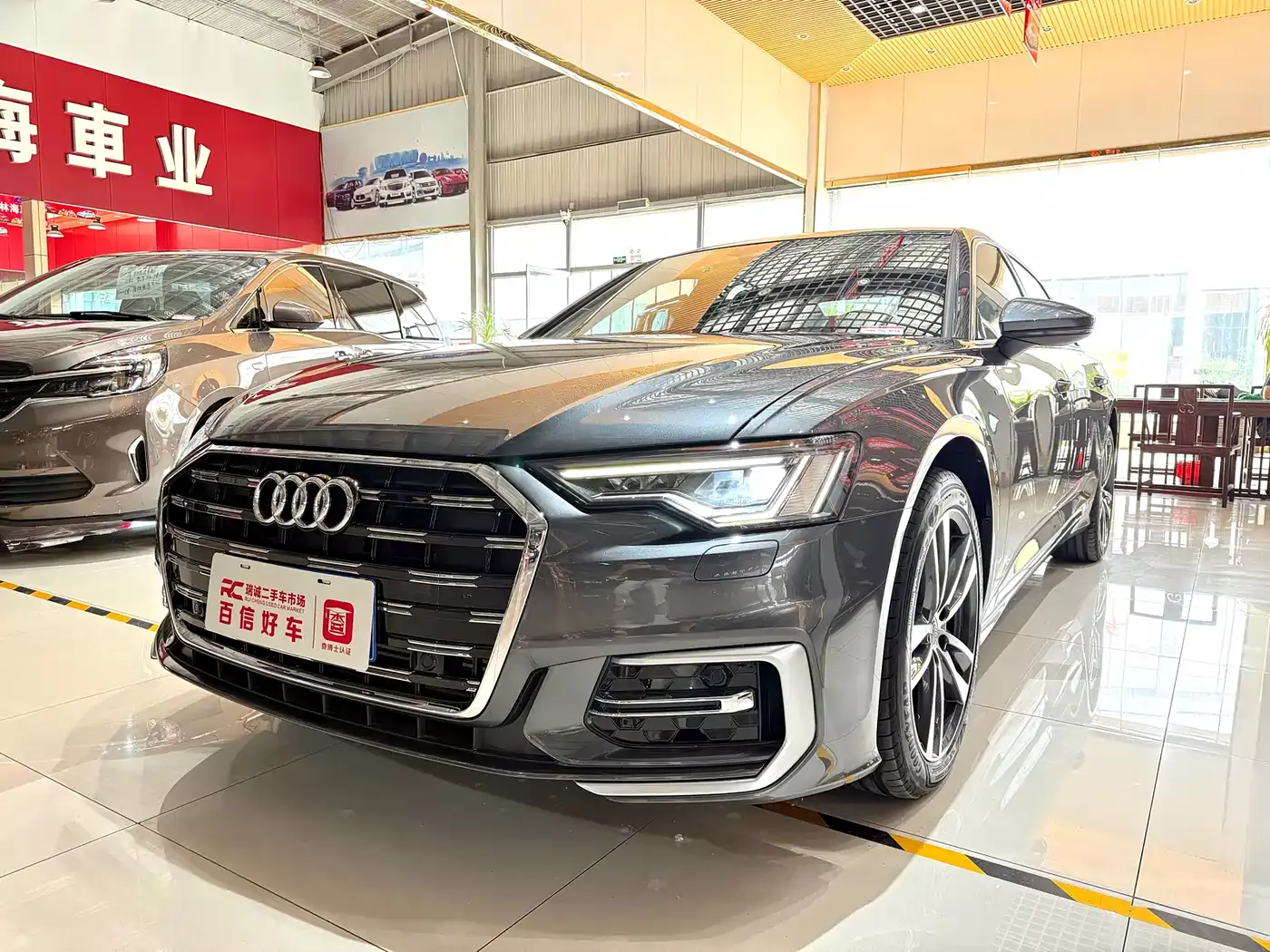 Audi A6L 2020 40 TFSI Luxury Dynamic фото 4