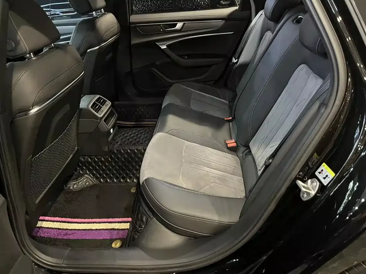 Audi A6L 2020 40 TFSI Luxury Dynamic фото 9