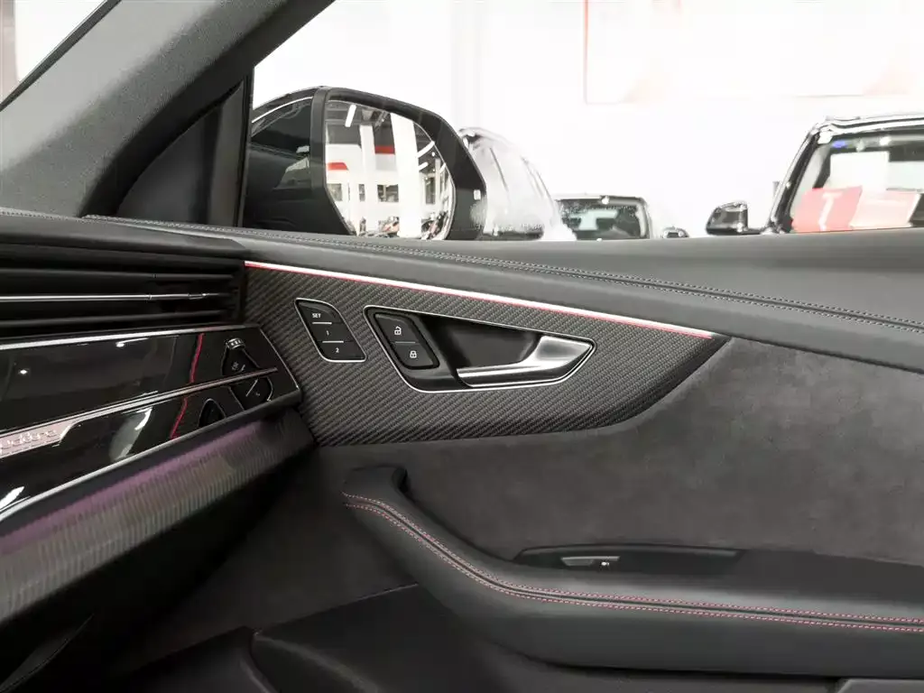 Audi RS Q8 2022 RS Q8 4.0T фото 14
