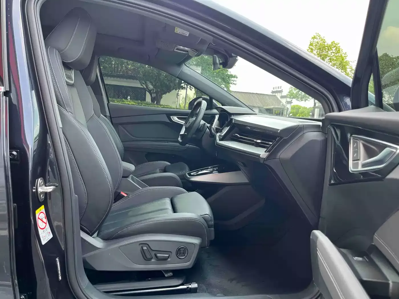 Audi Q4 e-tron 2023 40 e-tron Pioneer Edition фото 3