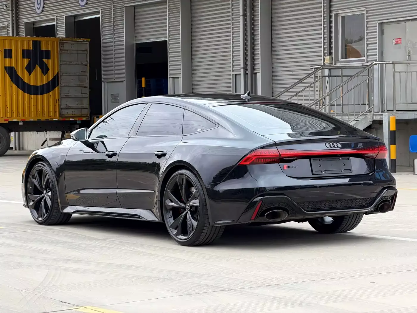 Audi RS 7 2022 RS 7 4.0T Sportback фото 4