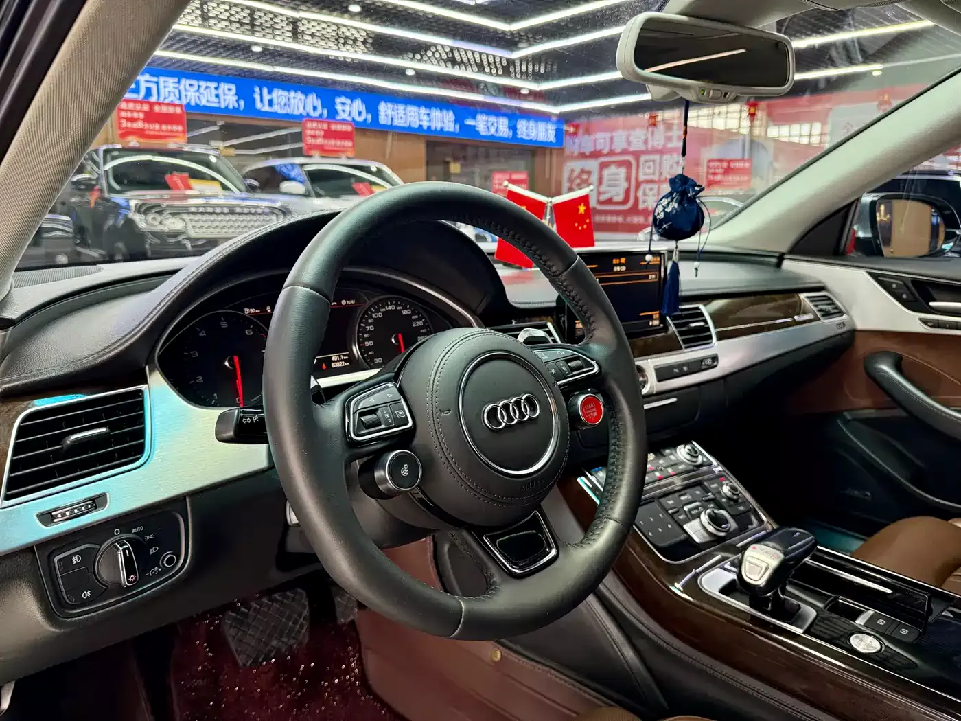 Audi A8 2013 A8L 45 TFSI quattro Luxury фото 8