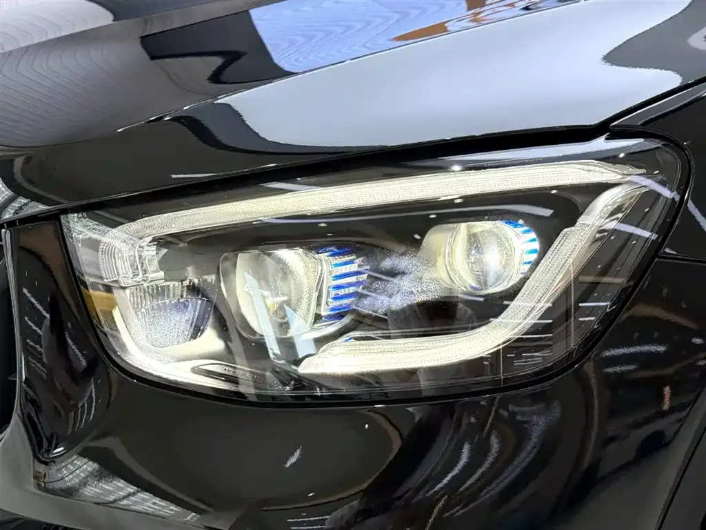 Mercedes-Benz GLC AMG 2022 AMG GLC 43 4MATIC фото 7