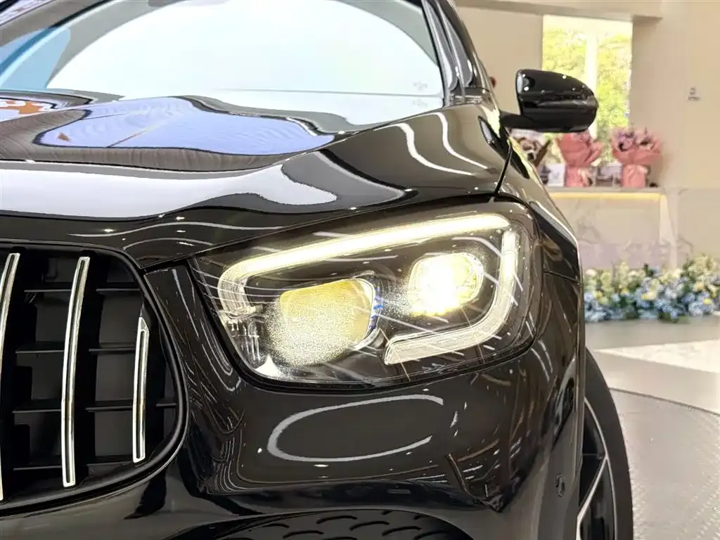 Mercedes-Benz GLC AMG 2022 AMG GLC 43 4MATIC фото 9