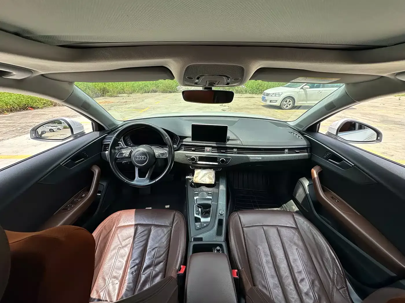 Audi A4L 2017 Model 45 TFSI quattro Sport Version фото 5