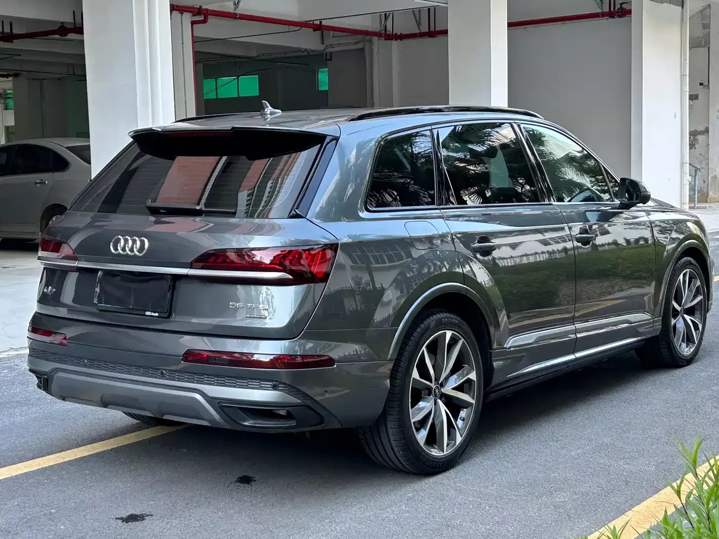 Audi Q7 2022 55 TFSI quattro S line Sport фото 7