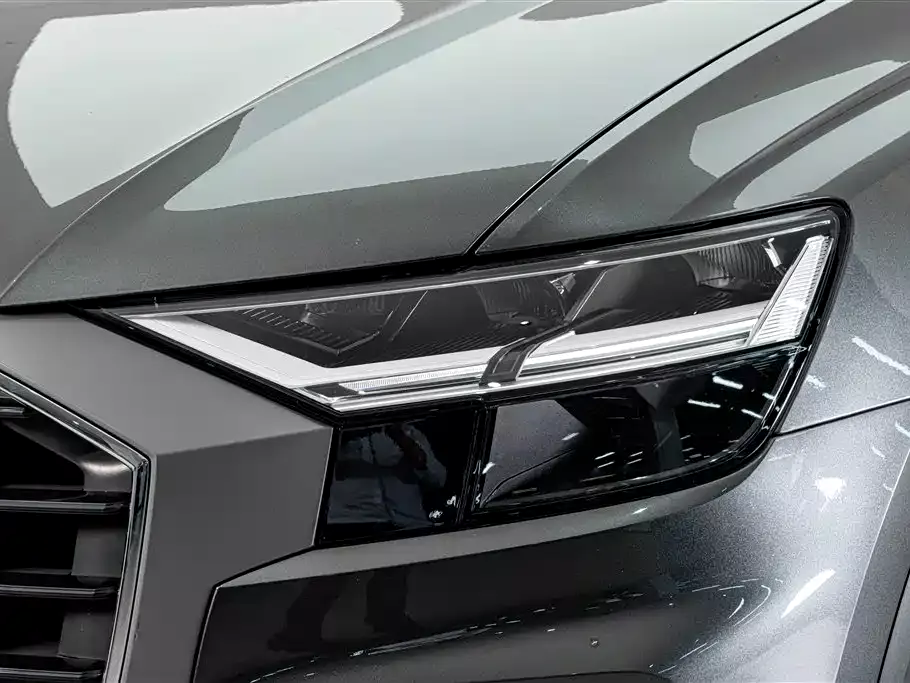 Audi Q8 2021 Model 55 TFSI Luxury Dynamic фото 4