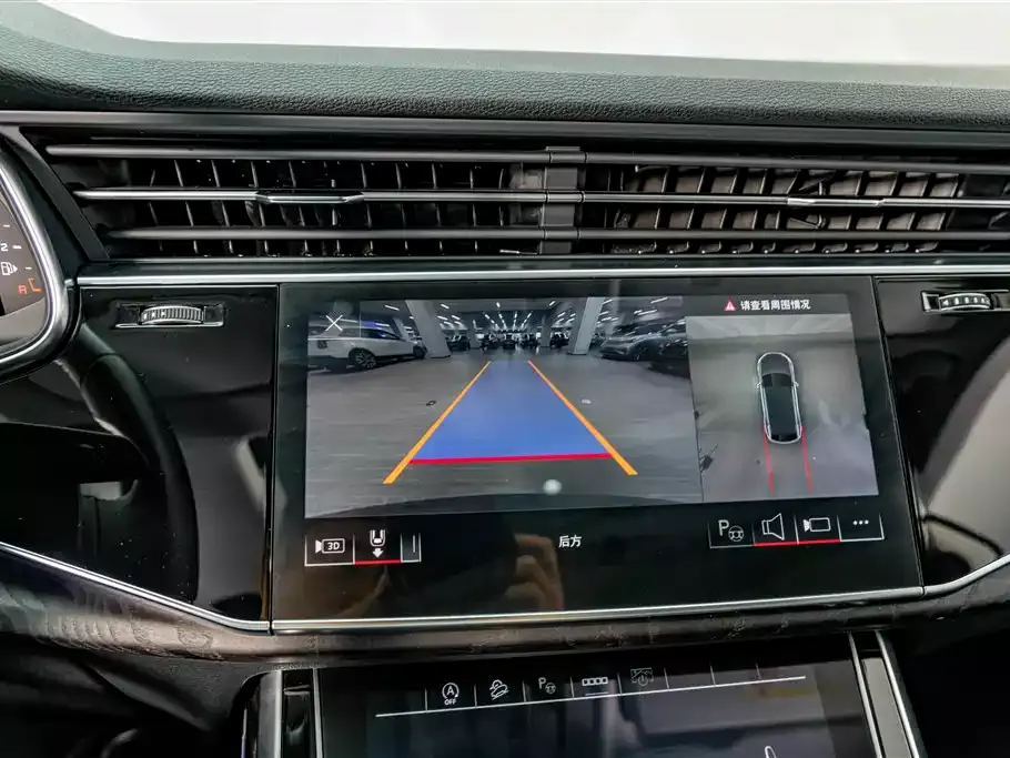 Audi Q8 2021 Model 55 TFSI Luxury Dynamic фото 9