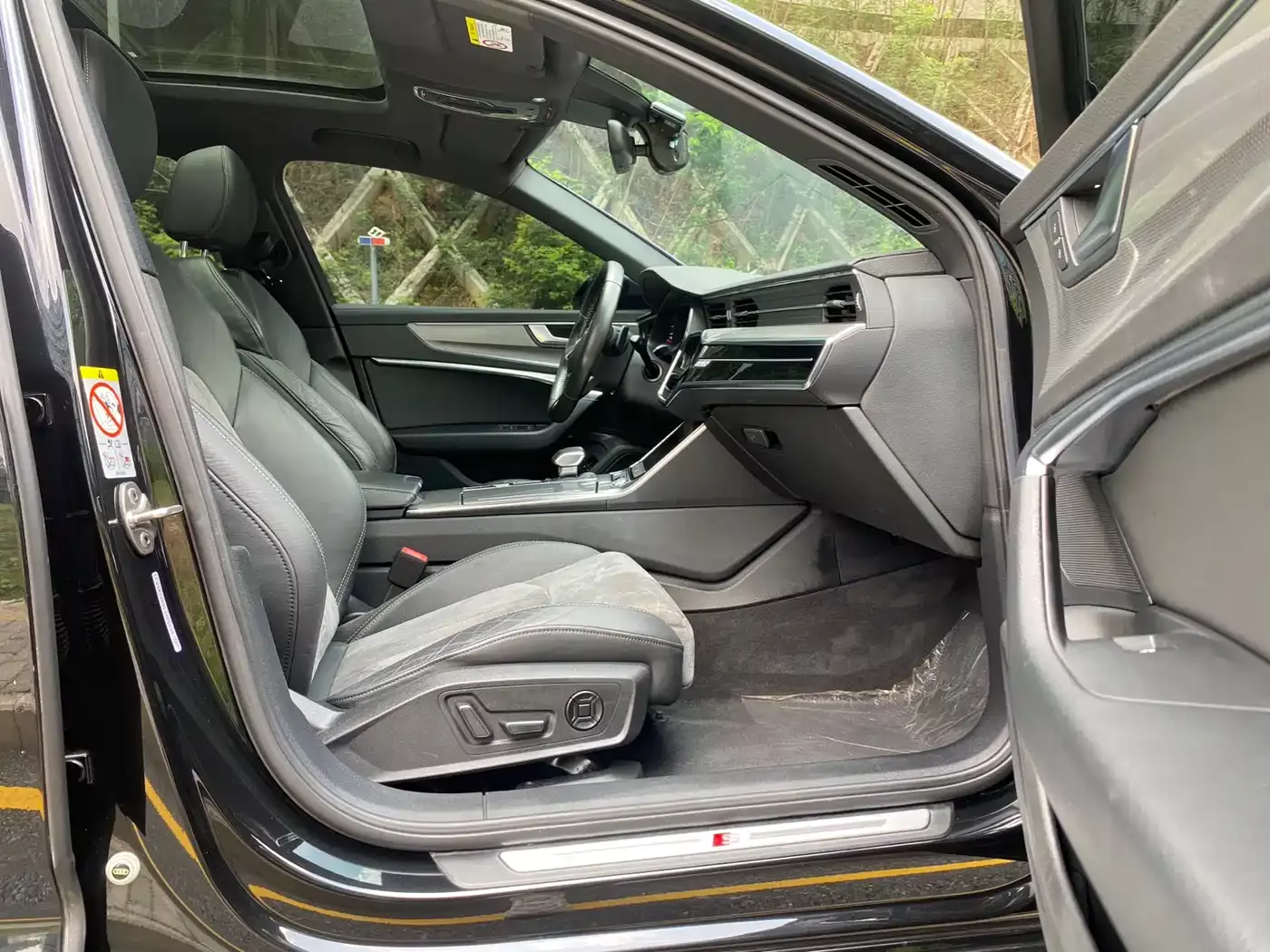 Audi A6L New Energy 2020 55 TFSI e quattro фото 15